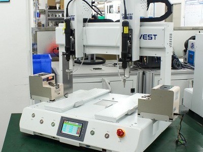 哪家自動擰螺絲機可以自動識別漏鎖、漏送問題？-堅豐股份
