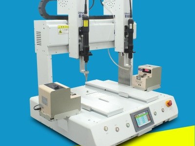 自動鎖螺絲機的出現(xiàn)會加快工廠發(fā)展？-堅豐股份